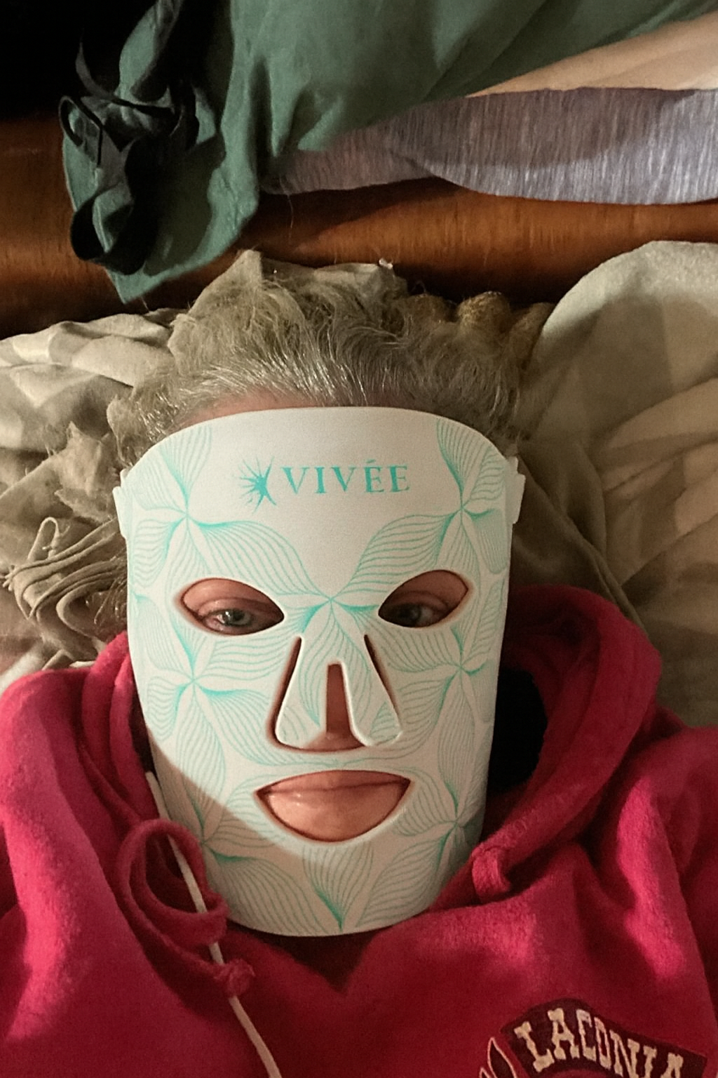 Emma describing fewer migraine days using Vivee